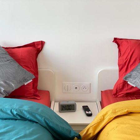 Paris Pantin Magnifique Appartement 4 Pieces De 108M2 Avec 2 Parking Interieur - Tres Cosy Pour 1 A 12 Personnes - Entierement Refait A Neuf Entire Apartment Luxurious And Warm - Pantin Paris 19 Eme Free Wifi Gratuit Buitenkant foto