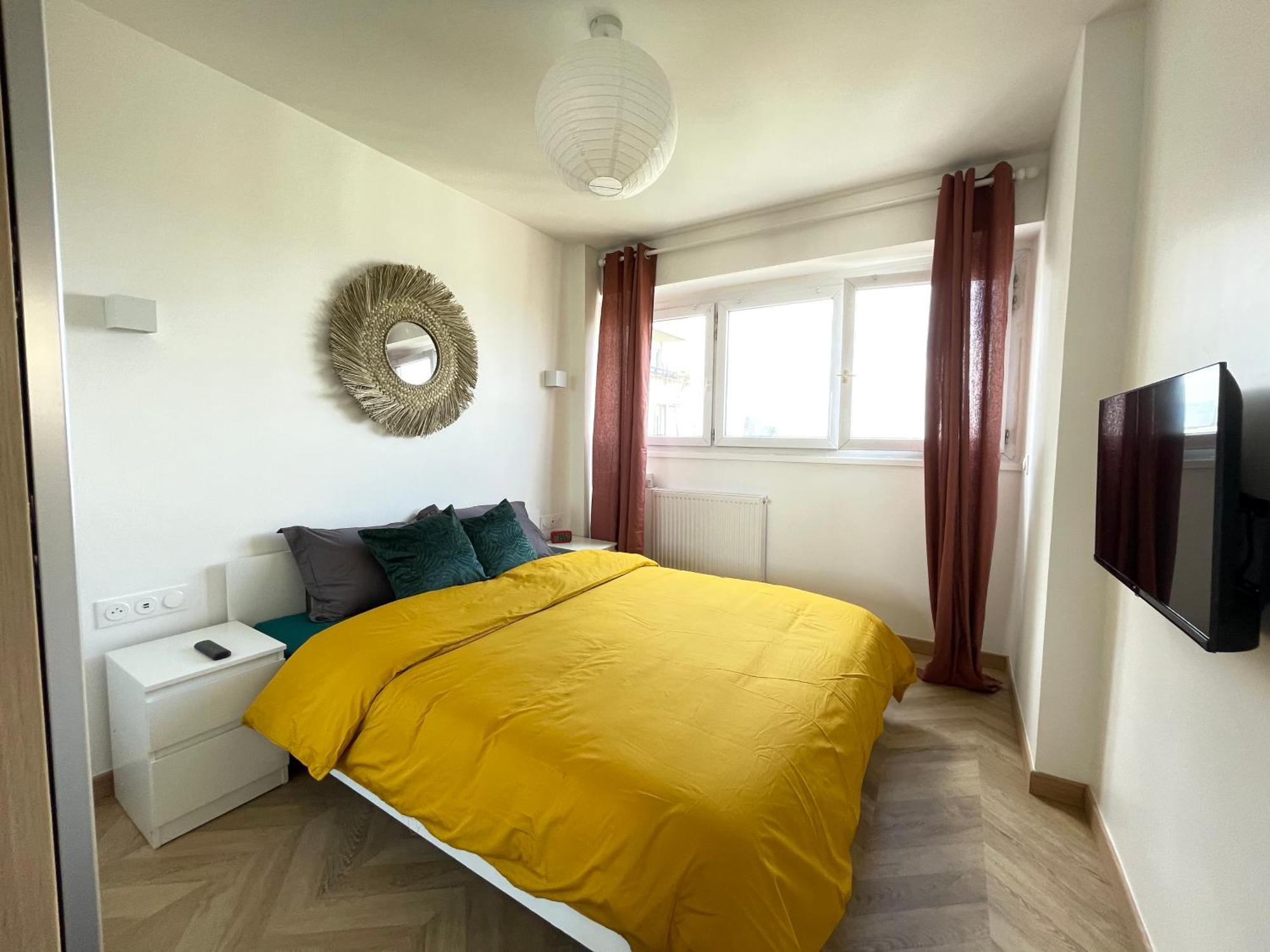 Paris Pantin Magnifique Appartement 4 Pieces De 108M2 Avec 2 Parking Interieur - Tres Cosy Pour 1 A 12 Personnes - Entierement Refait A Neuf Entire Apartment Luxurious And Warm - Pantin Paris 19 Eme Free Wifi Gratuit Buitenkant foto