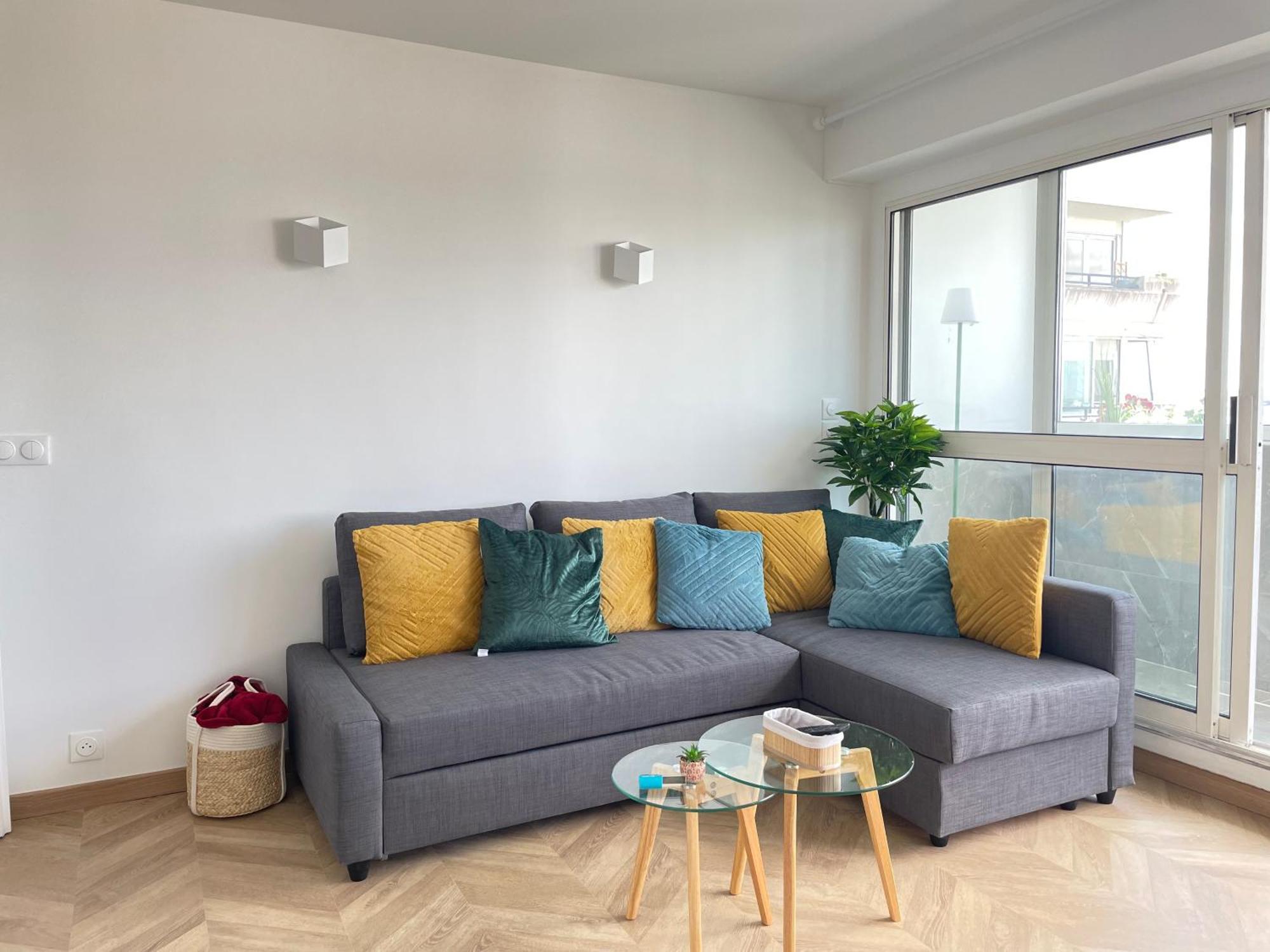 Paris Pantin Magnifique Appartement 4 Pieces De 108M2 Avec 2 Parking Interieur - Tres Cosy Pour 1 A 12 Personnes - Entierement Refait A Neuf Entire Apartment Luxurious And Warm - Pantin Paris 19 Eme Free Wifi Gratuit Buitenkant foto